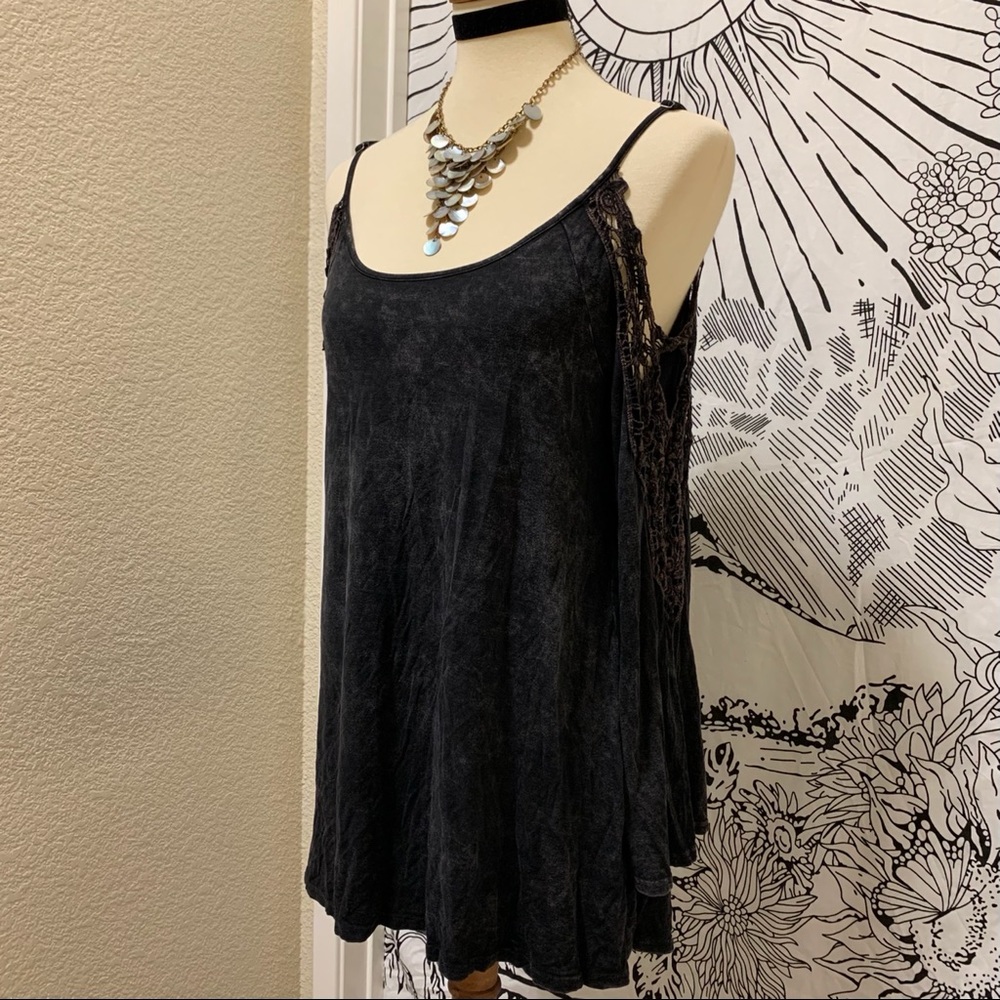 🌈 Amazing Lace off shoulders top - Picture 4 of 13